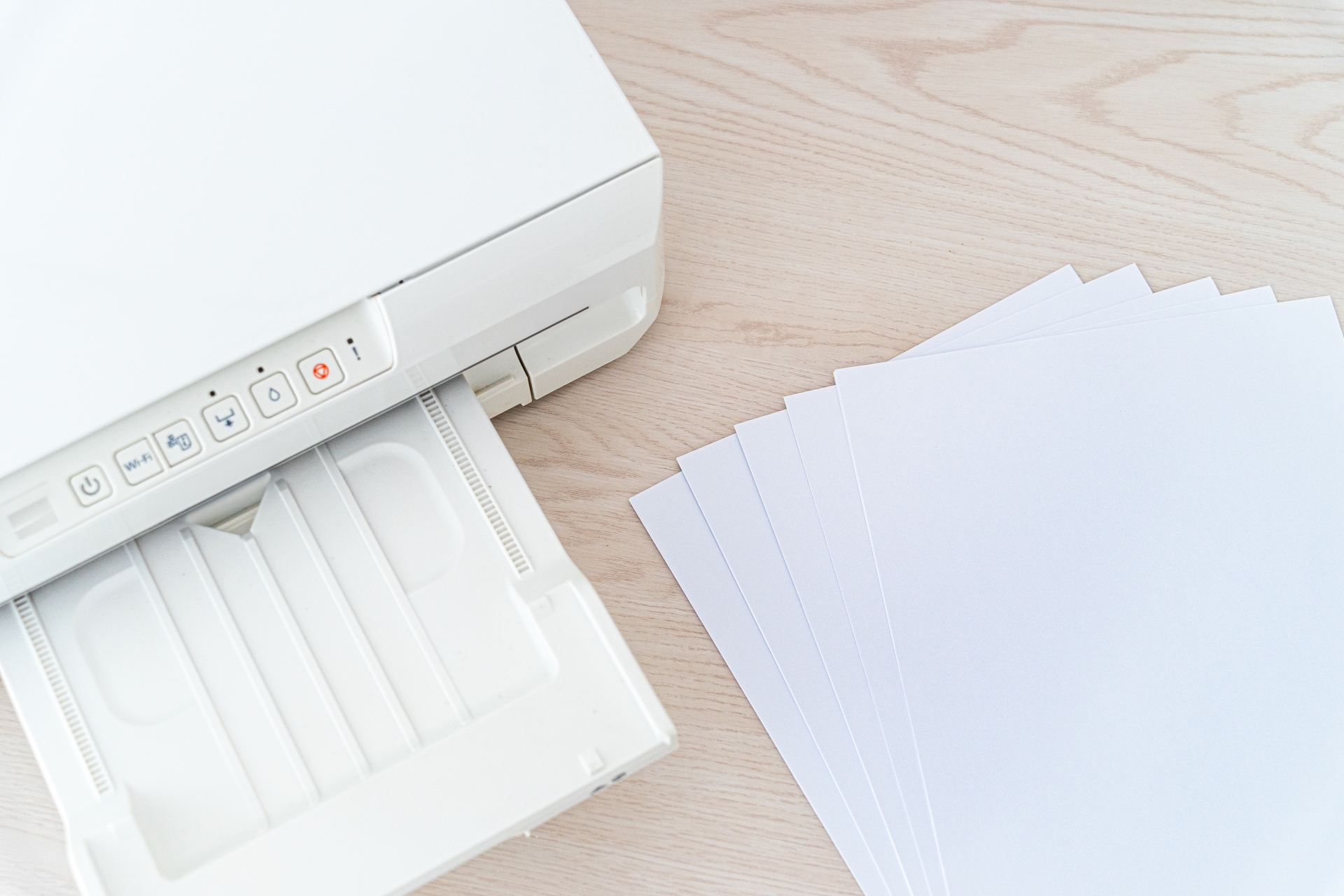 Canvaから印刷する4つの方法！ネット印刷会社の発注方法などを解説