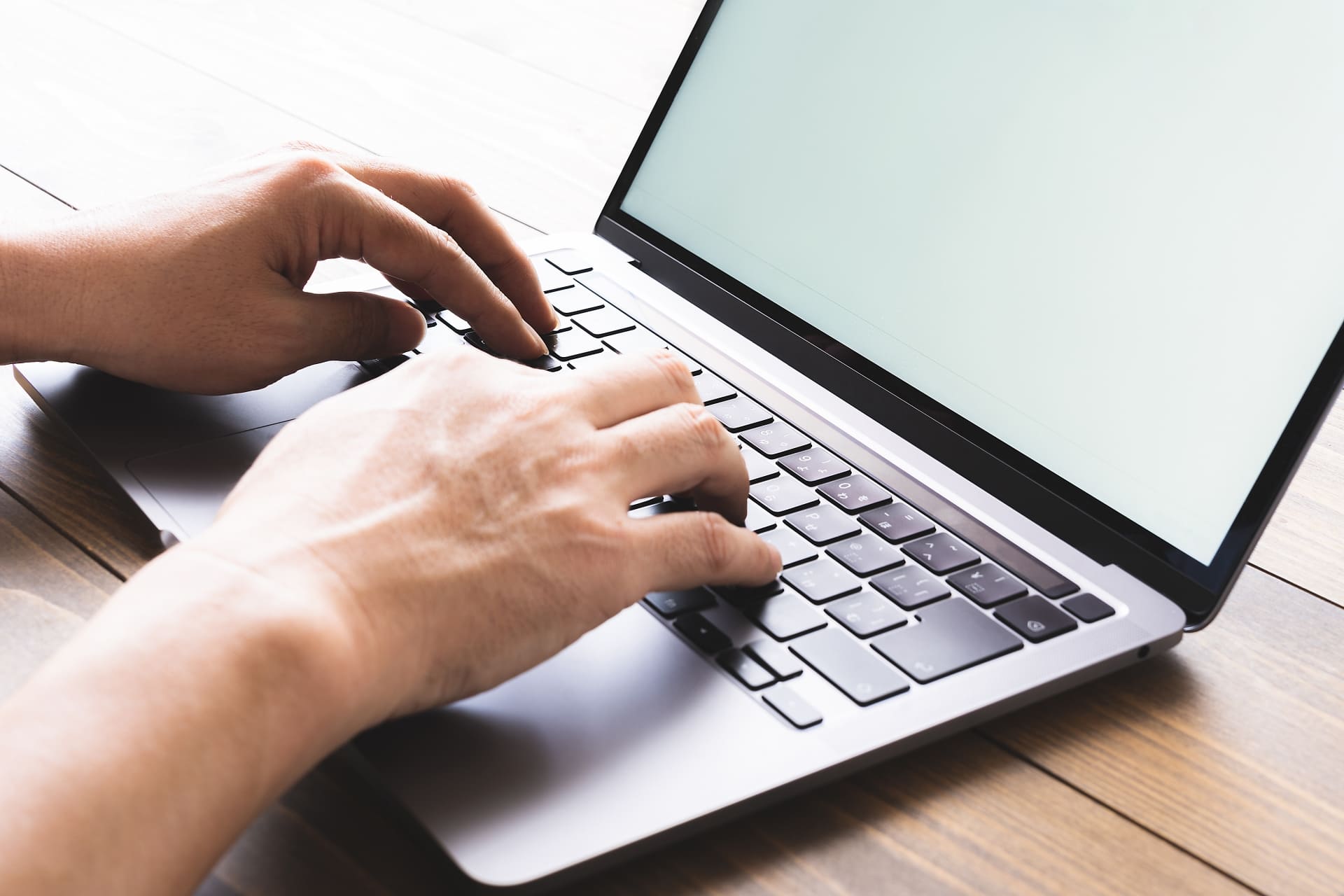 【無料版OK】Canvaで印刷データ作成の必須設定｜解像度・塗り足し・PDF設定